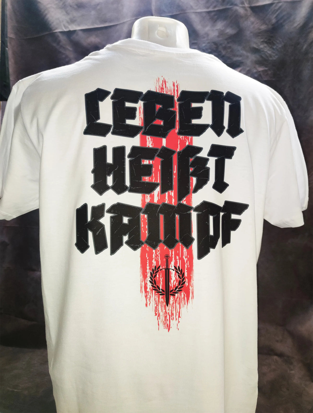 "Leben heißt Kampf" T-shirt Kampf III B&C